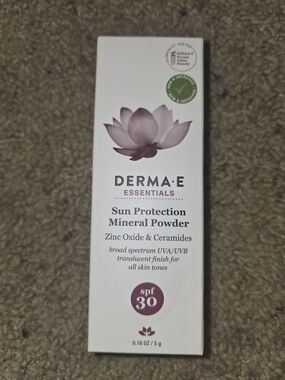 Dermae Essentials Sun protection mineral powder
